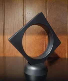 3.5" Floating Plastic Display Case Holder with Stand (2.95" Display area, round)